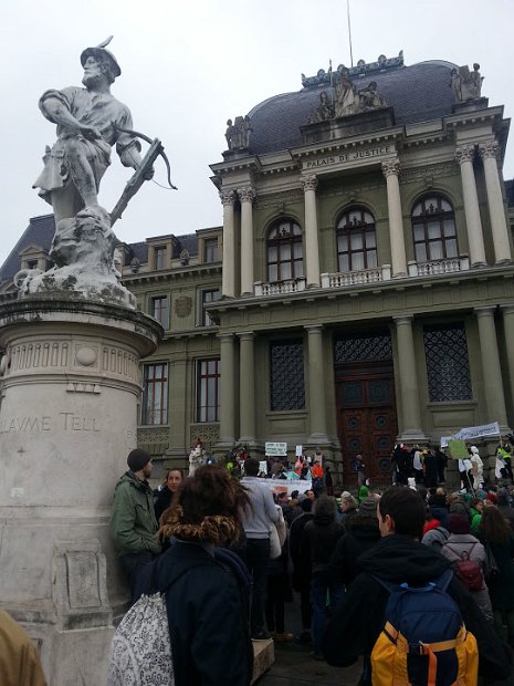 Marche pour le climat - Lausanne-012